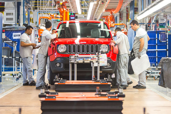 Jeep Renegade começa a ser produzido em território nacional