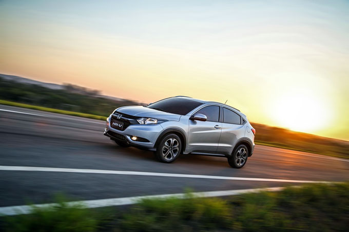 Honda HR-V chega com motor i-VTEC e transmissão CVT