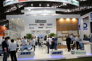 Teve destaques de todas as marcas do grupo. Da Fras-le, foi a lona de freio AF/750 City Bus, para aplicação em freios pneumáticos de ônibus urbanos, além da exclusiva e patenteada plaqueta vazada Matrixx. Da Master, o Sistema Anti-bloqueio (U-ABS), que funciona agregado ao sistema de freio tradicional, evitando o travamento das rodas de reboques e semirreboques. Entre outros produtos da Jost, Suspensys, Freios Controil e Castertech.