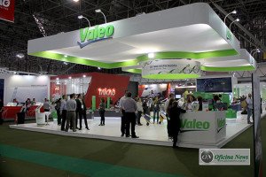 Destaques da empresa: nova linha Cibié Truck de limpadores de para-brisa para caminhões, faróis auxiliares OSCAR LED, novos kits de embreagens para caminhões e ônibus com motor Euro 5. E há ainda o novo kit de embreagem para ônibus urbanos da Mercedes-Benz que foi desenvolvido especialmente para utilização em vias urbanas, por apresentar excelente desempenho. Ressalta sua linha de faróis e lanternas disponíveis para modelos de automóveis.