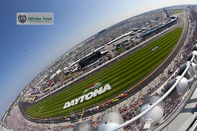 Nakata leva consumidor para assistir à corrida em famoso circuito dos EUA