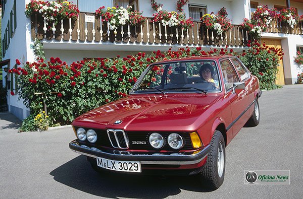 BMW celebra os 40 anos do lançamento do modelo Serie 3