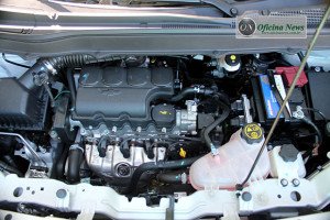 Motor 1.8 Ecotec com duplo comando de válvulas continuamente variável (Dual CVVT)