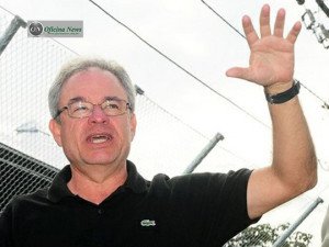 Carlos Col: volta a Stock Car, agora como representante das equipes (foto Carros e Corridas)