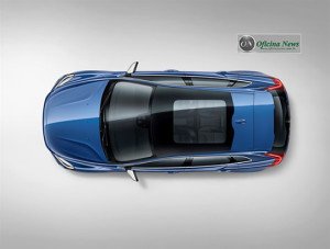 175959_Volvo_V40_T5_R_design_Studio