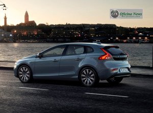 Novo Volvo V40 é renovado nas versões hatchback e crossover