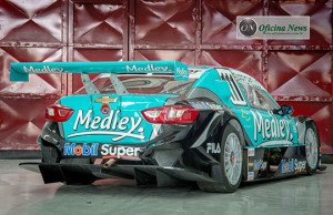 Chevrolet apresenta carro da Stock Car renovado para 2016