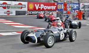 Stirling Moss (7) anualmente prestigia o GP histórico (foto ACM)