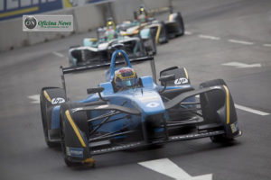 Buemi, atual campeão, venceu na F-E em Hong Kong (Foto FIA Formula E)