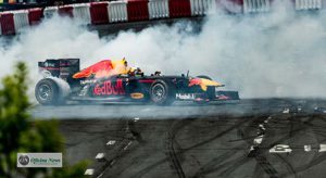 Daniel Ricciardo criticou as escolhas da Pirelli para o GP da Espanha (Getty Images/RBCP)