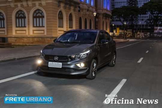 Sedã Fiat Cronos 1.3: esportividade e eficiência