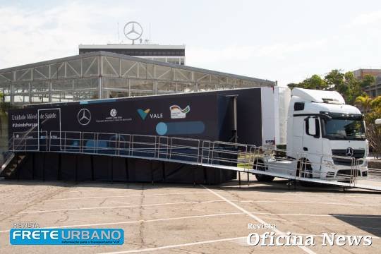 Unidade Móvel de Saúde da Mercedes-Benz chega até a população