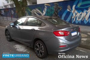 Chevrolet Cruze Midnight: motor turbo com muito estilo