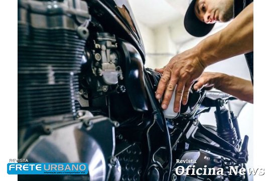 Nakata aponta o que deve ser checado durante a manutenção da moto