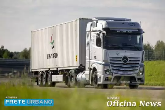 Daimler Truck inicia testes com célula de combustível à base de hidrogênio