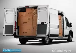 Novo Peugeot Boxer chega com motor 2.2 e mais segurança