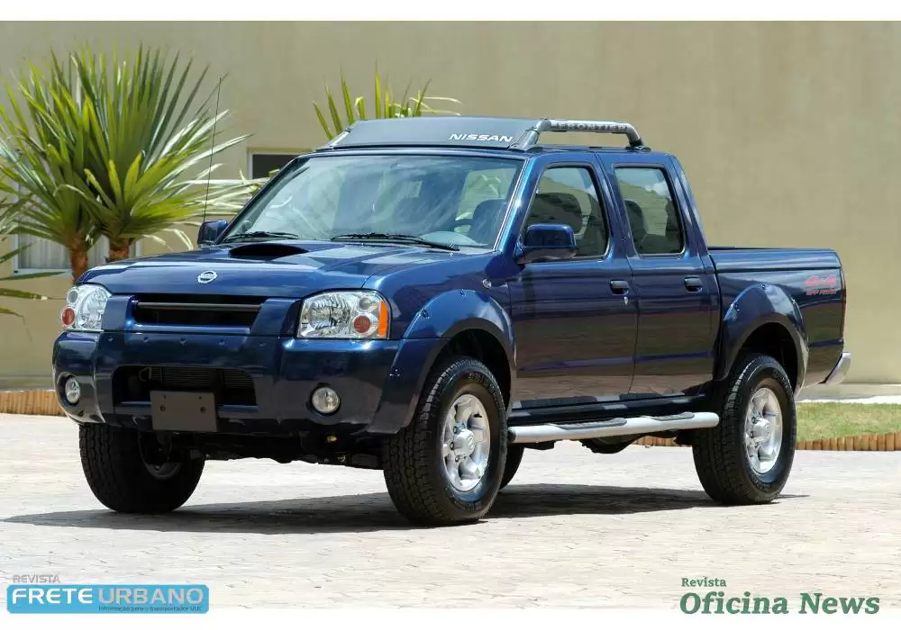 Nissan comemora 25 anos com modelos marcaram o mercado