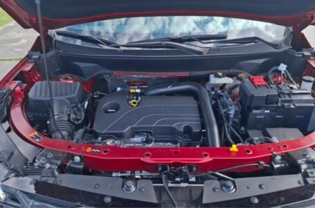 Chevrolet Equinox RS: motor turbo e novo câmbio de oito marchas